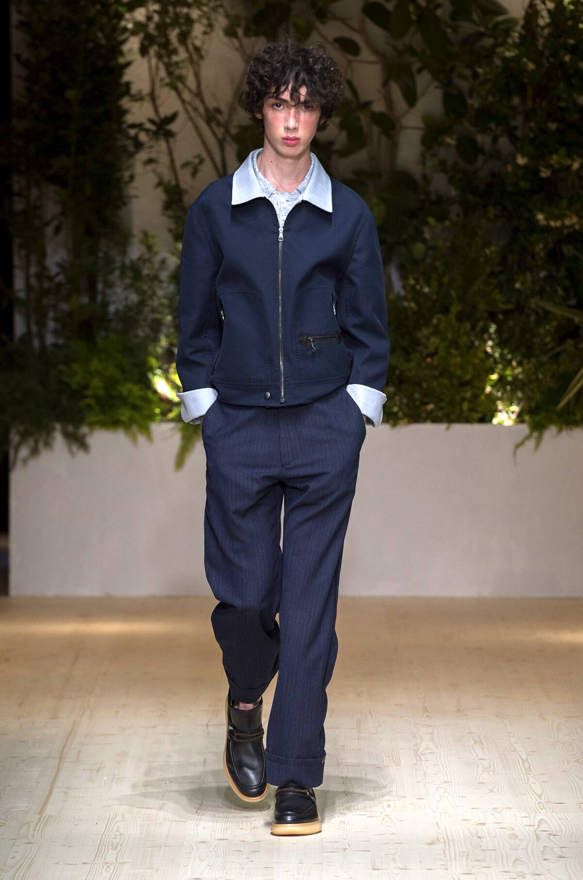 look 31