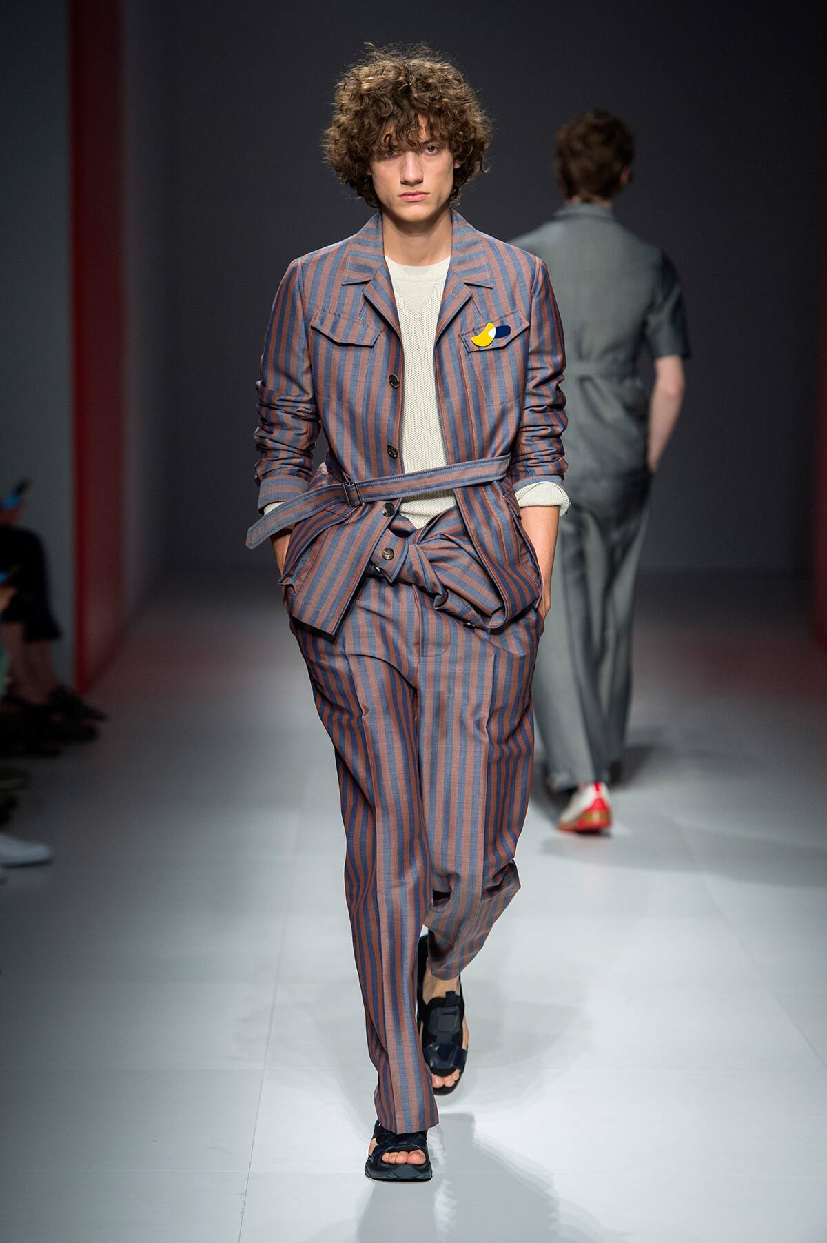 look19