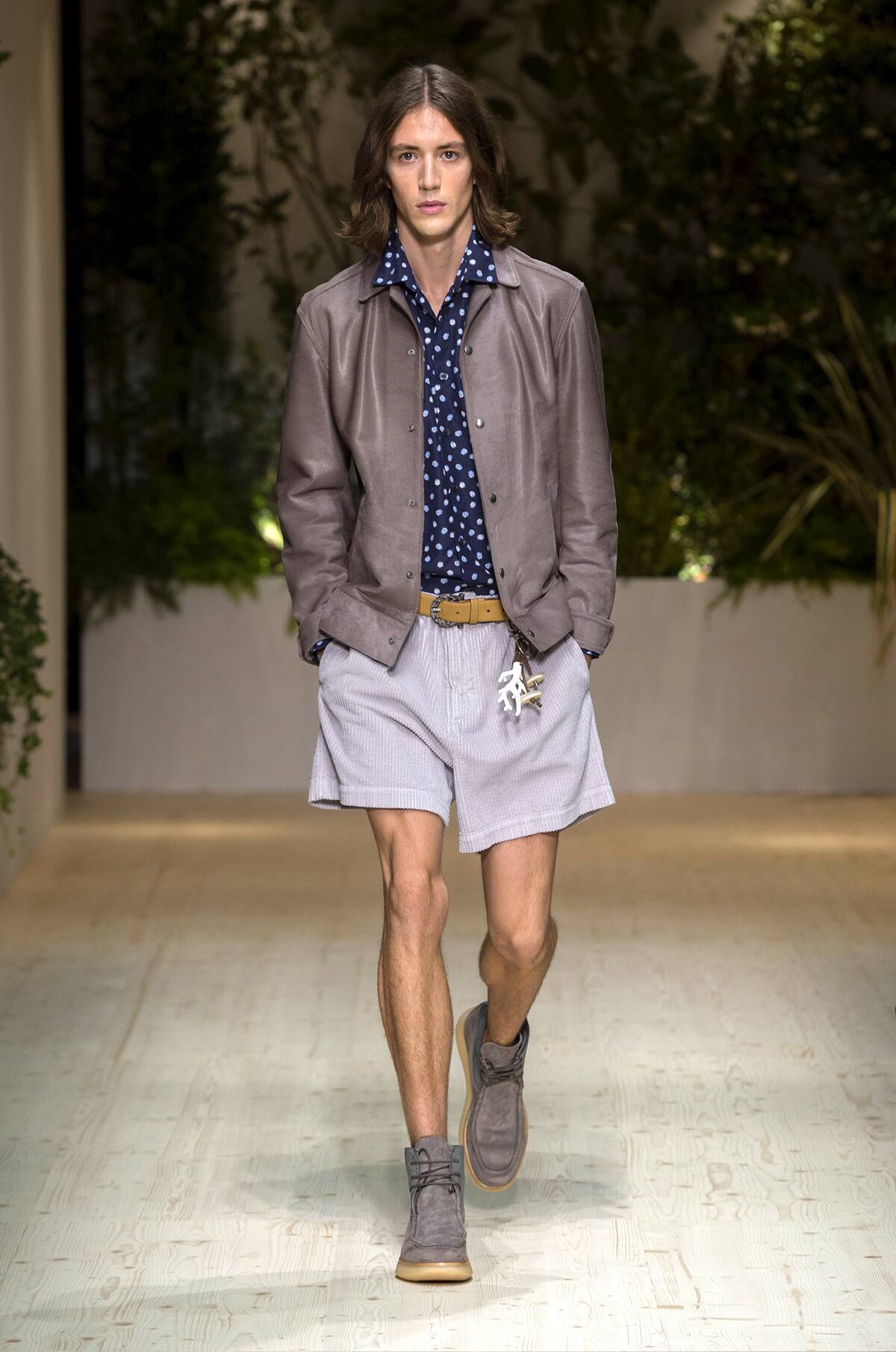look 04