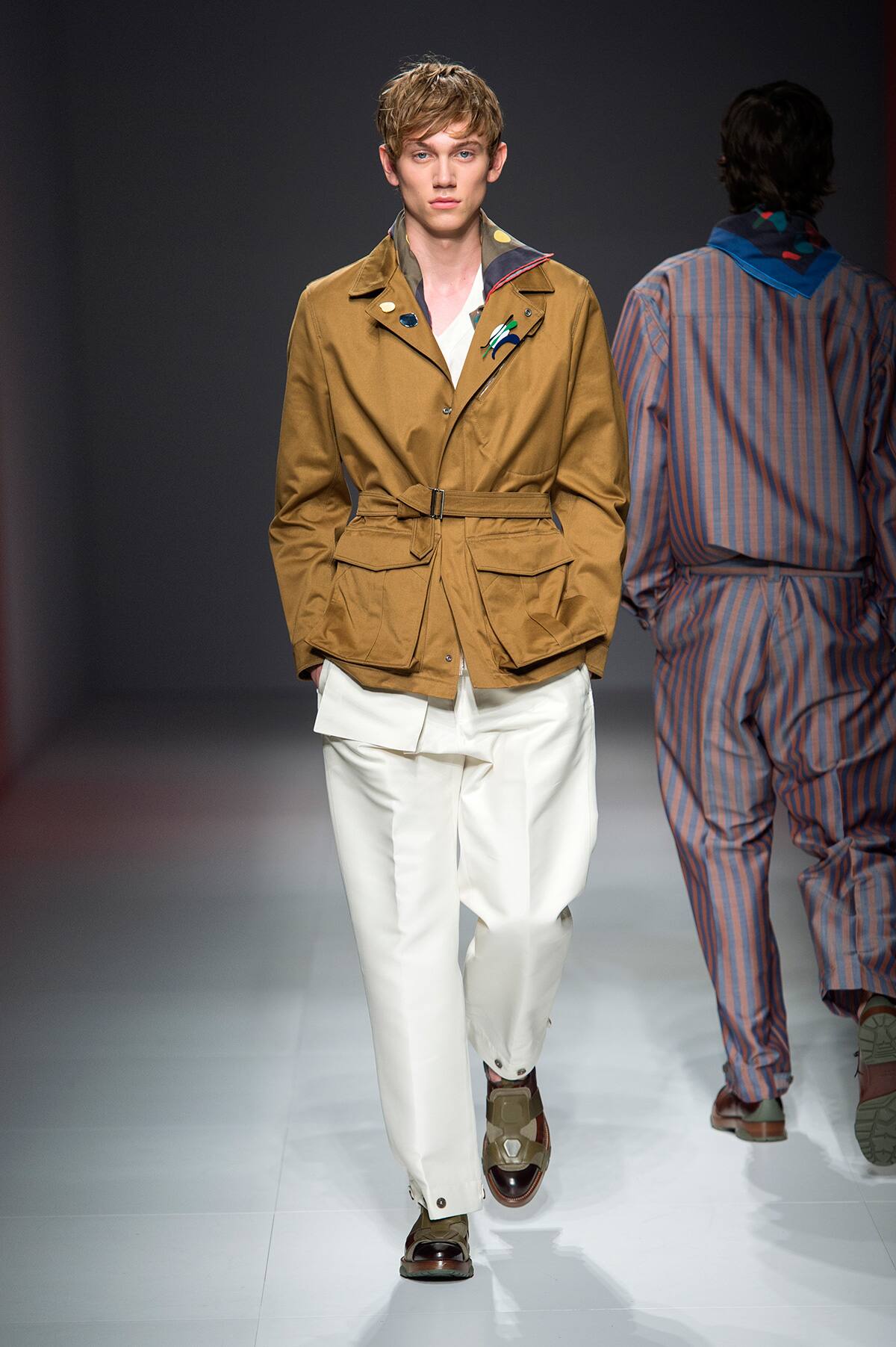 look 34