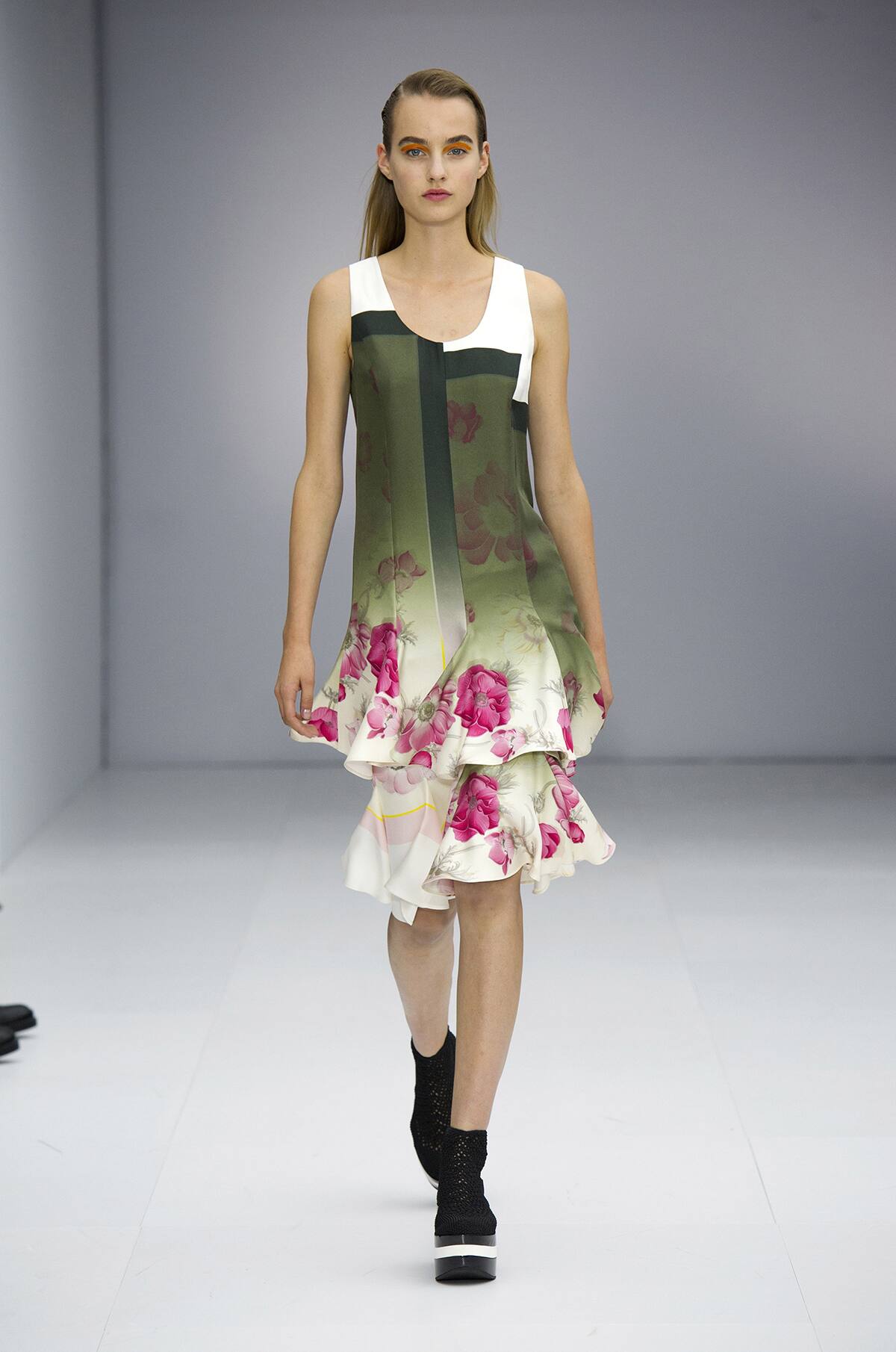 look 35