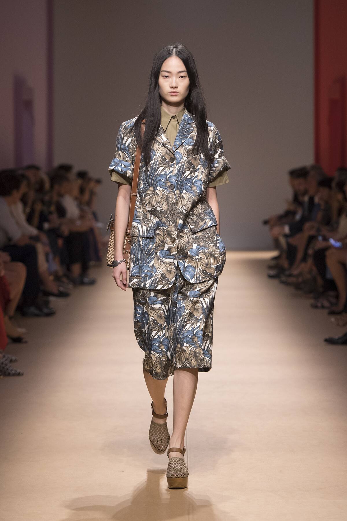 look19
