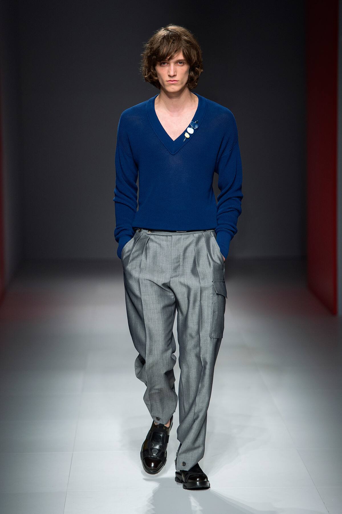 look 16